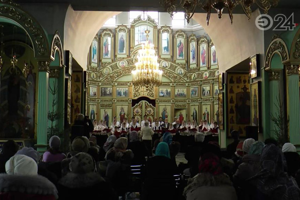 В храме Серафима Саровского города Казани прошел рождественский концерт