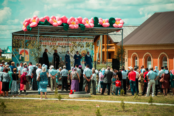 В татарстанском селе Дрожжаном состоялся православный фестиваль «Троицкие напевы»