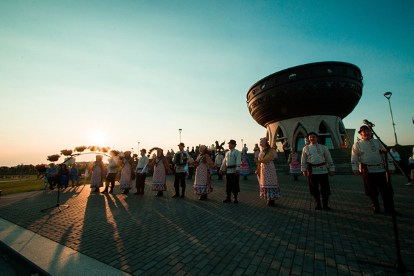 В Казани состоялся праздник по случаю предшествующего Дня семьи, любви и верности
