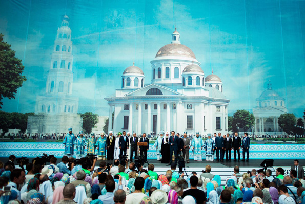 В столице Татарстана заложили первый камень в основание храма