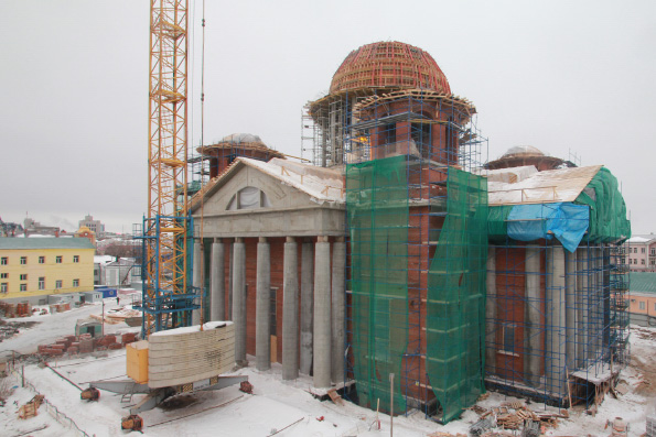 В Казани завершилось бетонирование центрального купола храма Казанской иконы Богородицы