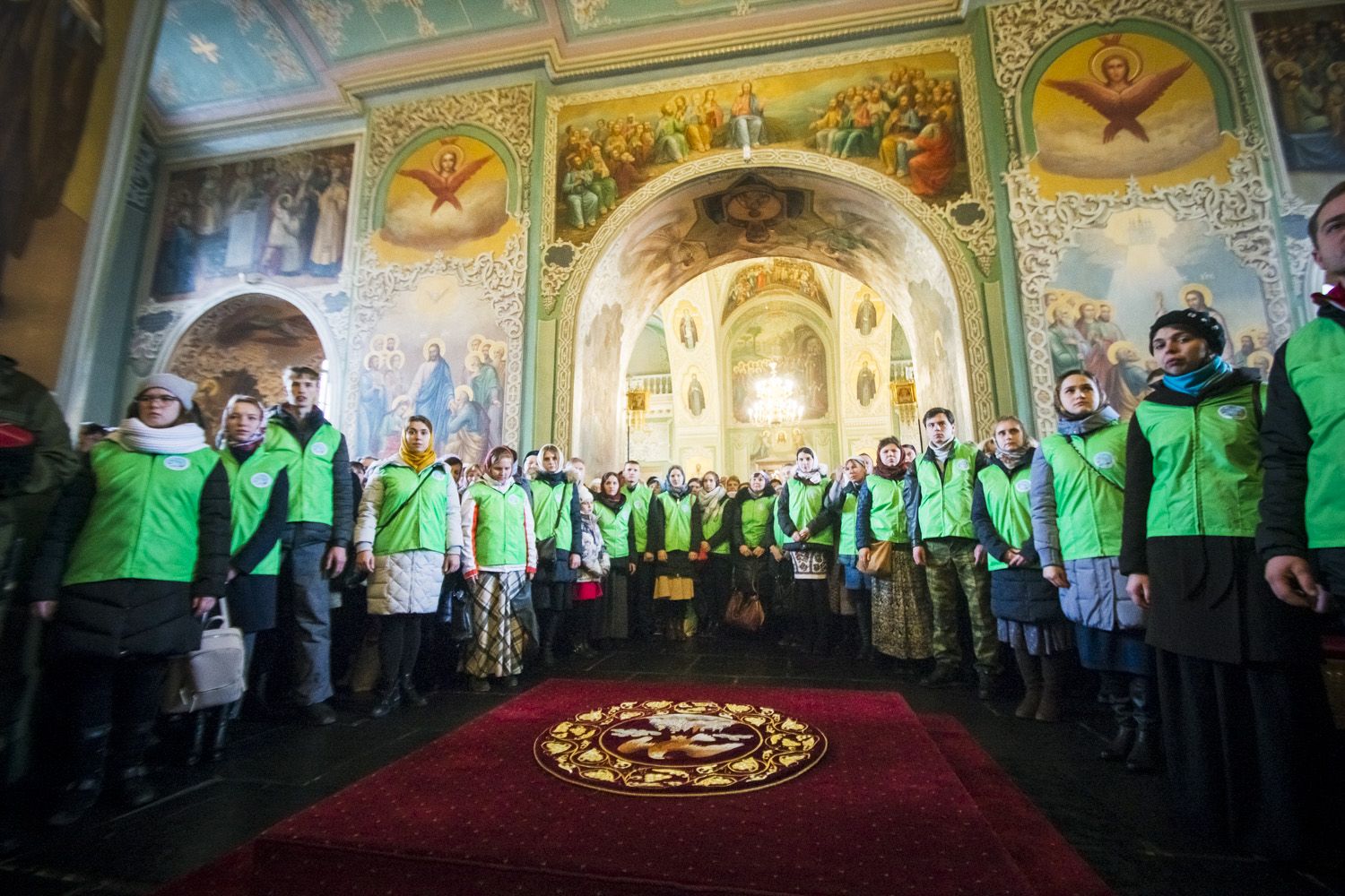 Молодёжный отдел Казанской епархии приглашает добровольцев потрудиться на богослужениях в праздник Казанской иконы Божией Матери