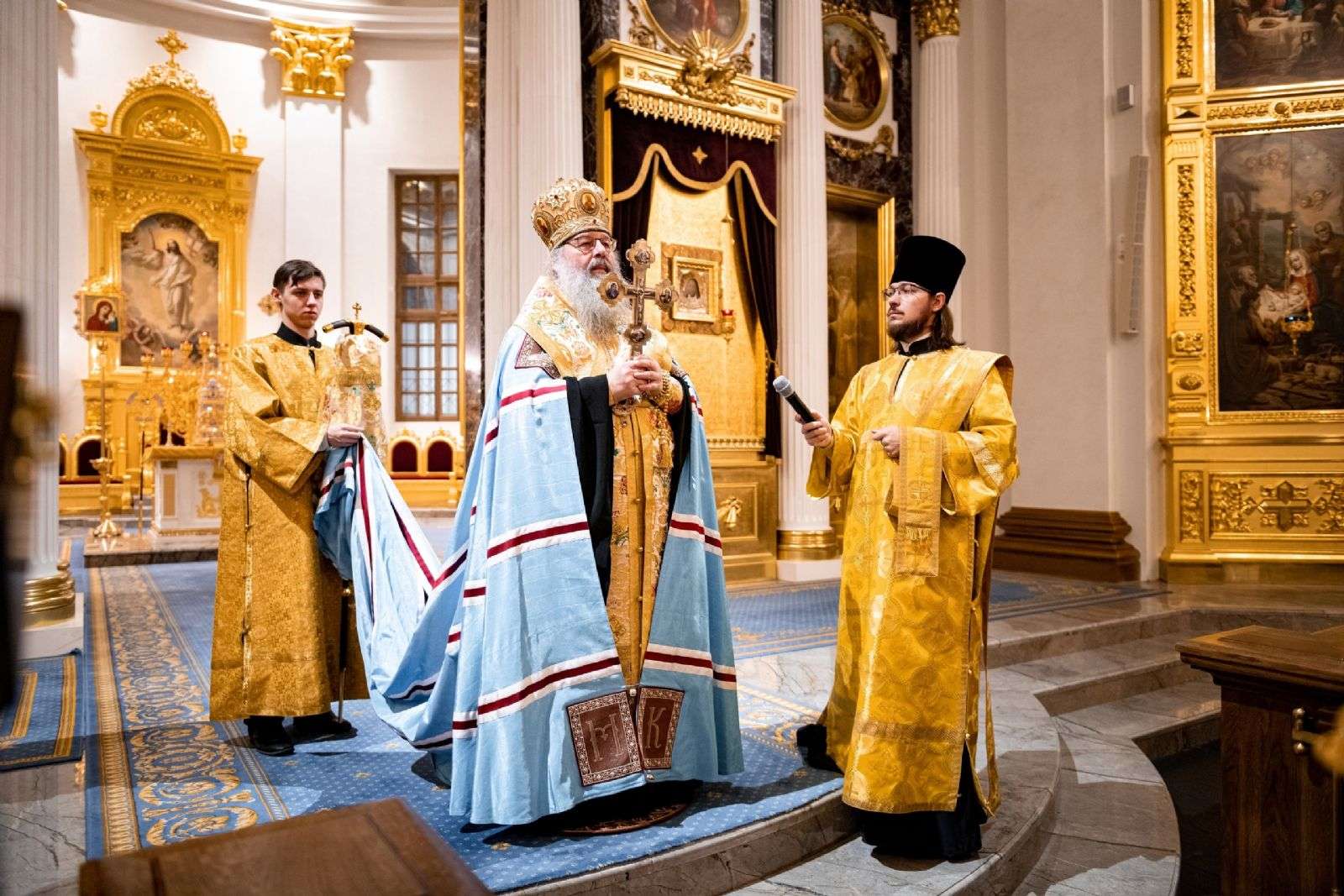 Митрополит Кирилл совершит молебен на новолетие в Казанском соборе