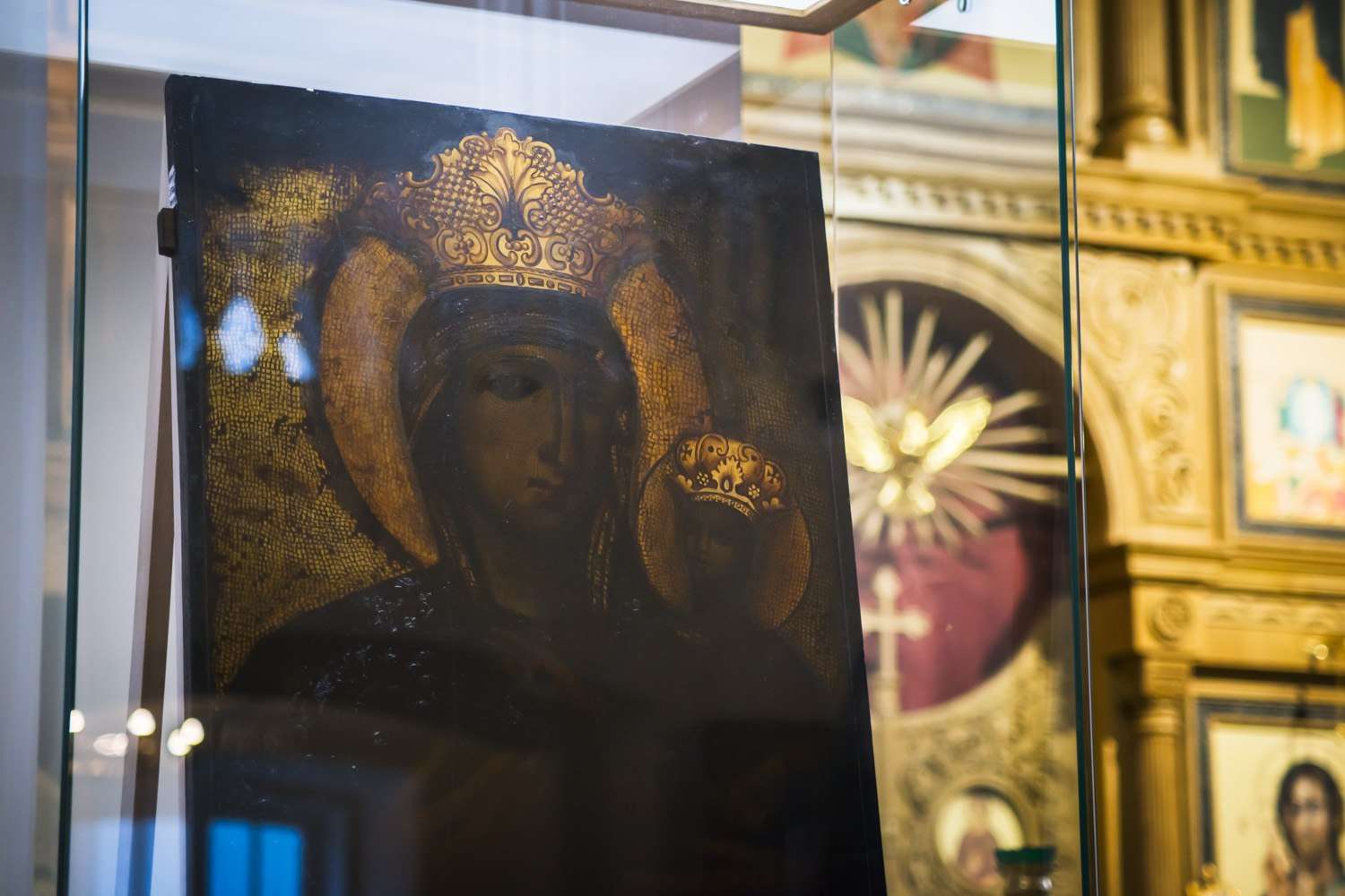 В Сергиевском храме Казани совершается Параклисис перед иконой Богородицы «Всеблаженная»