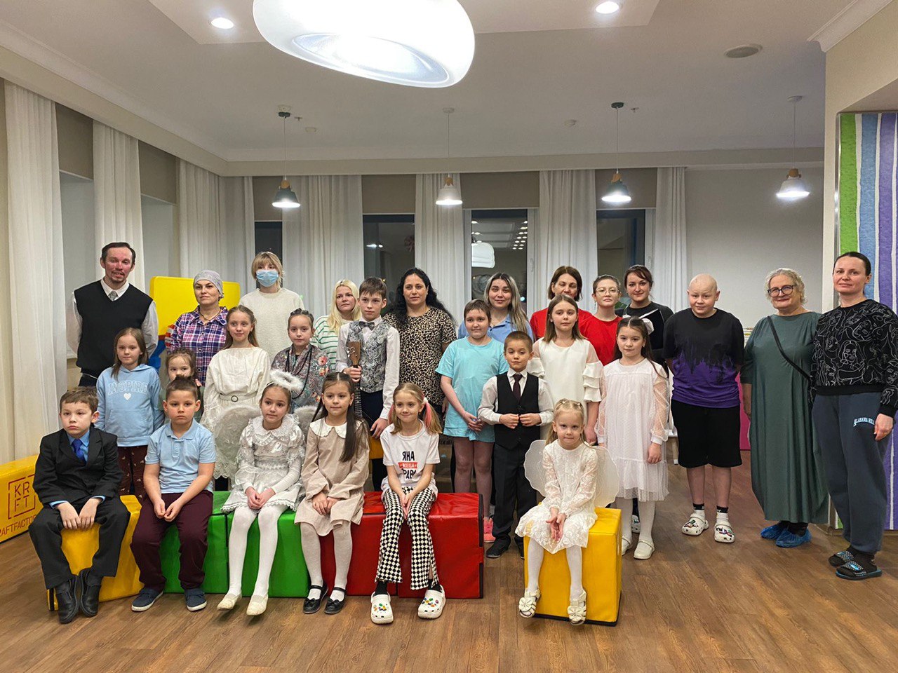 Учащиеся воскресной школы Александро-Невского прихода Казани организовали творческий праздник для пациентов ДРКБ