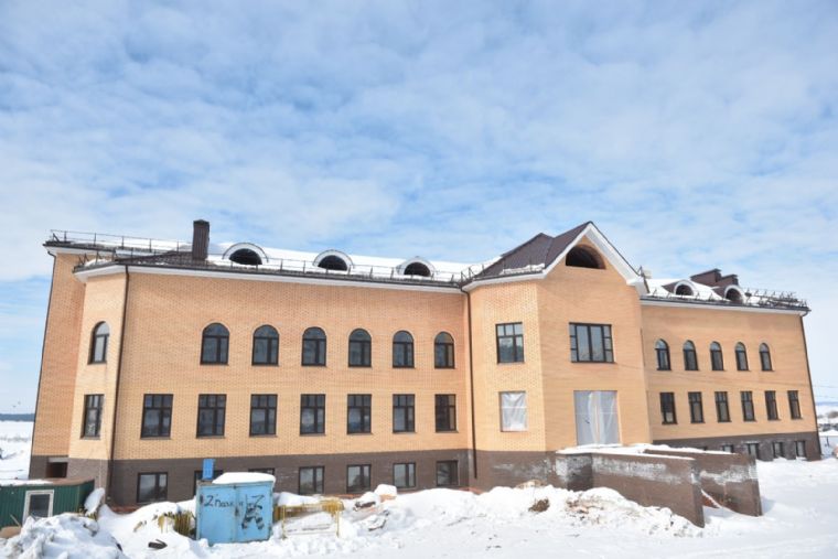 На территории Георгиевского прихода в Набережных Челнах продолжается строительство православной гимназии