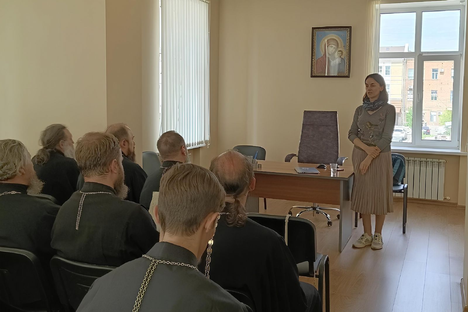 Руководитель службы «Милосердие – Казань» провела семинар для священников и социальных работников Оренбургской епархии