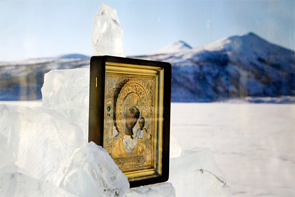 Полярникам Антарктиды подарят Казанскую икону Божией Матери и Коран