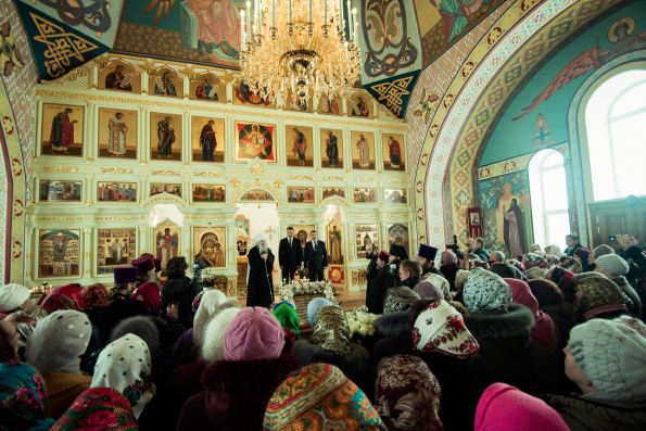 Глава Татарстанской митрополии встретился с православной общиной в чувашском селе Новое Дрожжаное