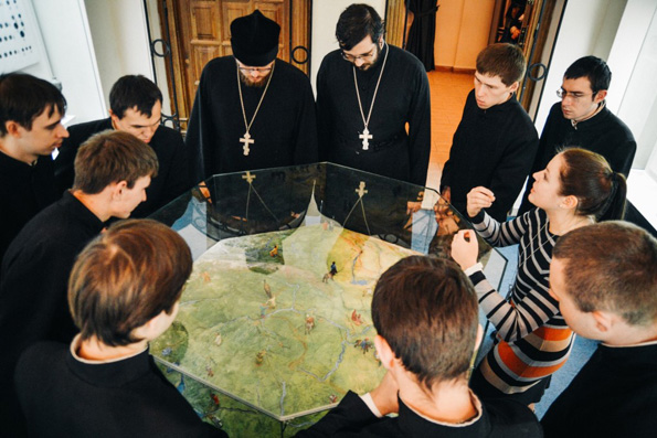 Студенты Казанской духовной семинарии посетили Национальный музей РТ и Национальный архив РТ