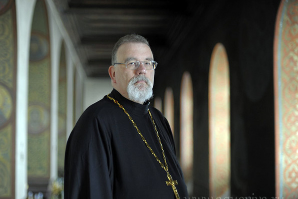 Католический священник стал монахом православного монастыря