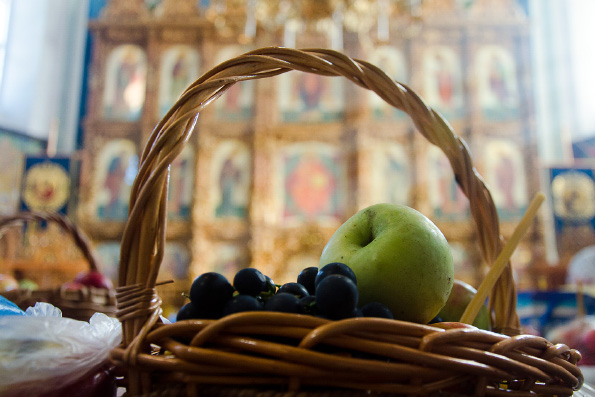 Почему на Преображение освящают овощи и фрукты?