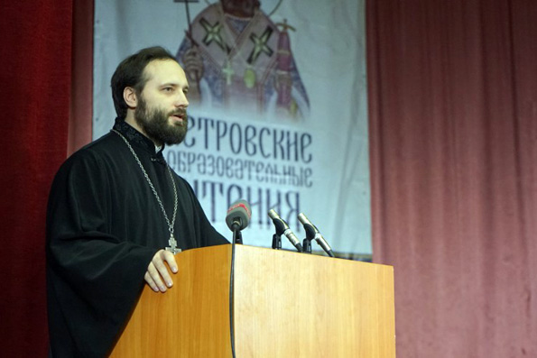Проректор по научно-богословской работе КазПДС принял участие в III Петровских образовательных чтениях