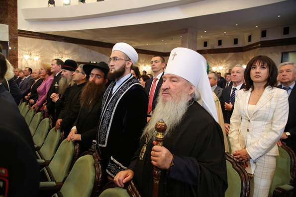 Митрополит Феофан принял участие в церемонии инаугурации Президента Татарстана