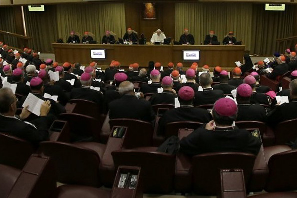 Синод Римско-Католической Церкви подтвердил запрет на однополые браки