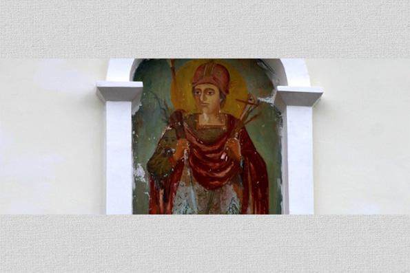 В монастыре Молдовы постоянно обновляется фреска с образом великомученика Димитрия