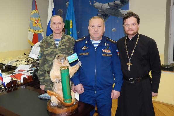 Татарстанские священнослужители встретились с главнокомандующим ВДВ России