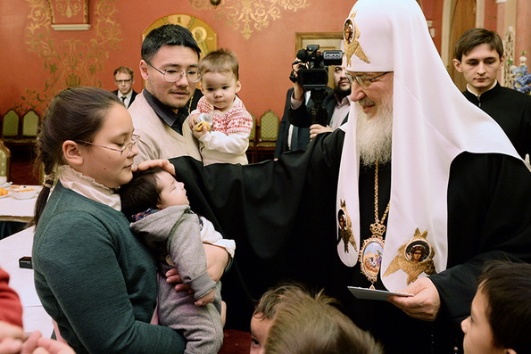 Отношение к семье – индикатор духовного состояния общества, — патриарх Кирилл