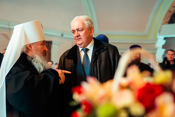 Глава Татарстанской митрополии ознакомил заместителя директора ФСБ России с ходом восстановления Казанского собора