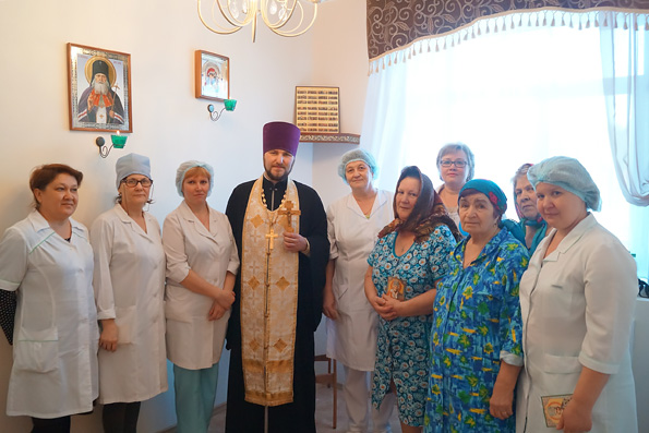 В Высокогорском благочинии открыта молельная комната в районной больнице