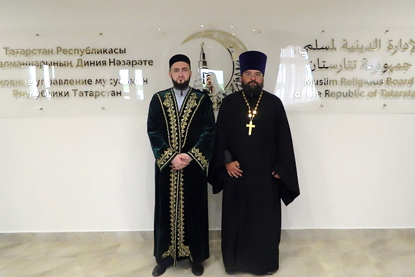 Секретарь ОВЦС по межрелигиозным отношениям встретился с главой Духовного управления мусульман Татарстана