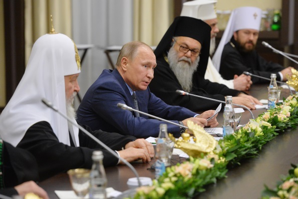 Владимир Путин высоко оценил единство православного мира