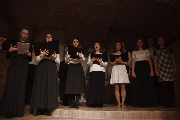 Отдел по работе с молодежью Казанской епархии объявляет дополнительный набор в молодежный хор