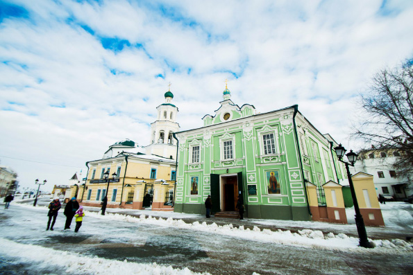 В Никольском соборе Казани прошла Литургия для детей