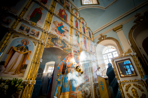 Митрополит Феофан возглавил престольный праздник в Покровском храме села Тогашево