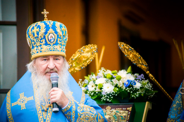 Митрополит Феофан: Вознесем свои молитвы о сохранении целостности Русской Православной Церкви и единстве Православия