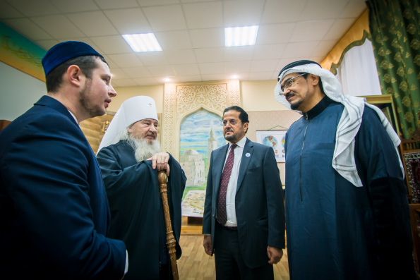 Митрополит Феофан принял участие в праздновании 20-летия Российского исламского института