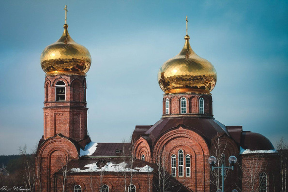 В Набережных Челнах состоялась встреча православной молодежи города с руководителем молодежного отдела Казанской епархии