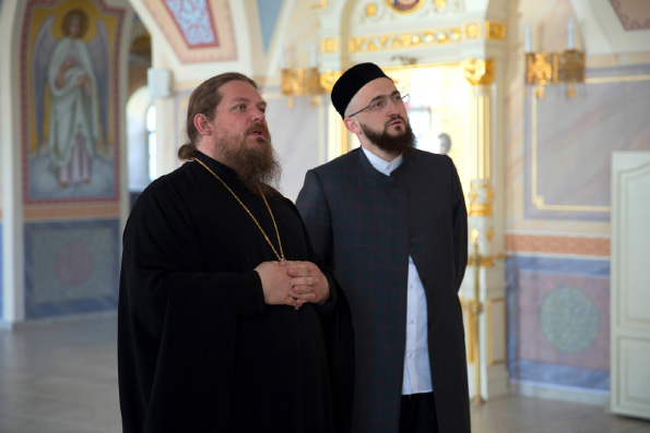 Духосошественский храм Казани посетил председатель Духовного управления мусульман РТ
