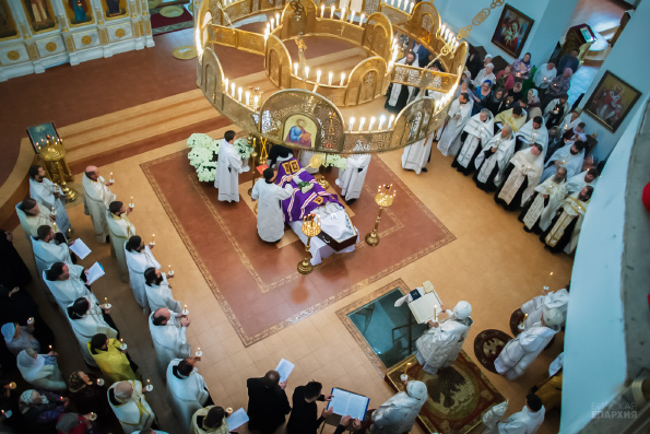 В Бирске состоялось отпевание епископа Бирского и Белорецкого Илии