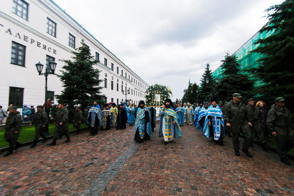 Поездка из Набережных Челнов в Казань на крестный ход в день Казанской иконы Богородицы