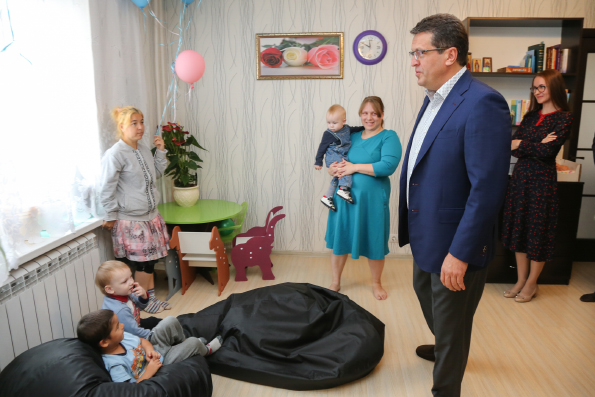 Социальный дом «Колыбель» посетил мэр Казани