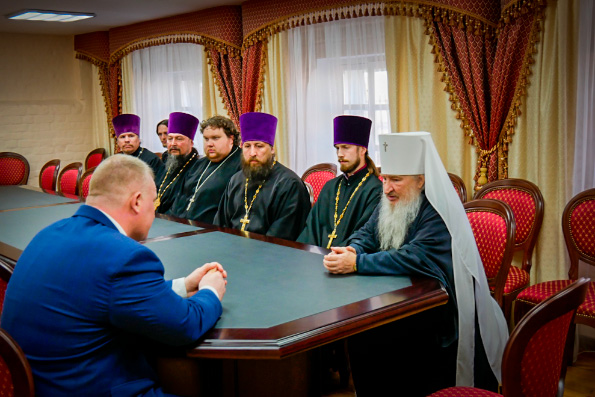 Состоялась встреча митрополита Феофана с главой Чистопольского района