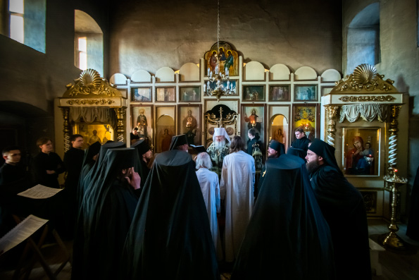 Митрополит Феофан совершил монашеский постриг в Макарьевском мужском монастыре