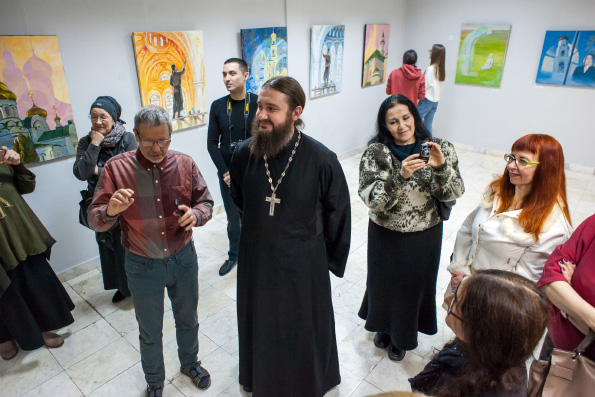 В художественной галерее Зеленодольска проходит выставка работ участников арт-фестиваля «Соприкасание культур»
