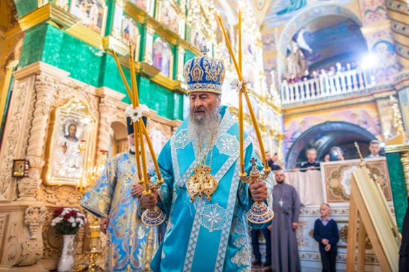 Патриарх Кирилл: Митрополит Онуфрий сокрушает немощные дерзости демонов, нацеленные на подрыв единства Церкви