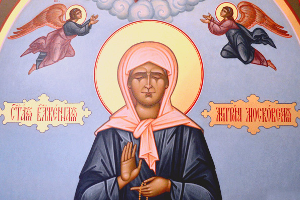 В храм на Красном Ключе привезли частичку мощей Матроны Московской