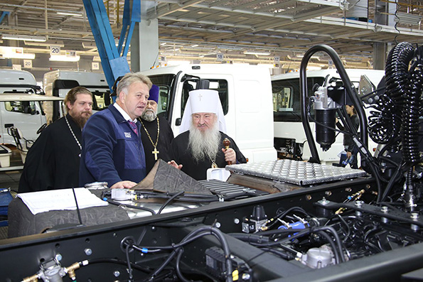 Митрополит посетил «КАМАЗ»