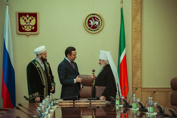 Ильдар Халиков встретился с муфтием и митрополитом в Казани