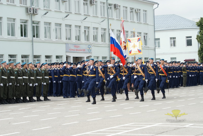 Сотрудник военного отдела Казанской епархии принял участие в мероприятиях, посвященных 132 выпуску РВВДКУ (фото)