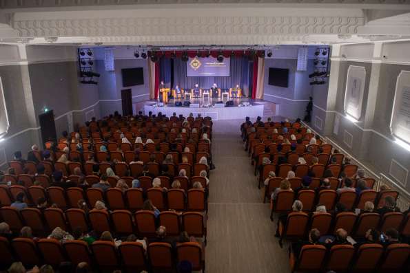 В Казани прошло заключительное пленарное заседание регионального этапа Рождественских чтений