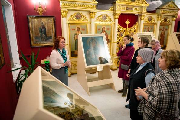 В музее Казанской епархии открылась выставка старинных икон Пресвятой Богородицы