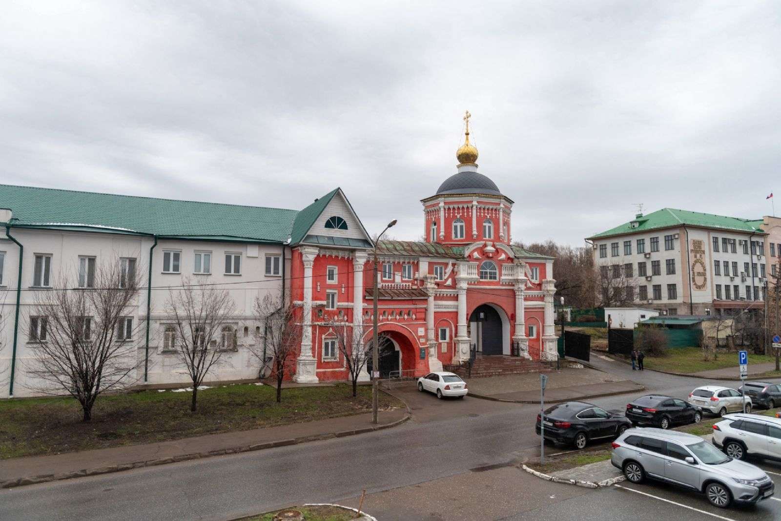 В Кизическом монастыре совершаются молебны о страждущих перед иконой Божией Матери «Неупиваемая чаша»