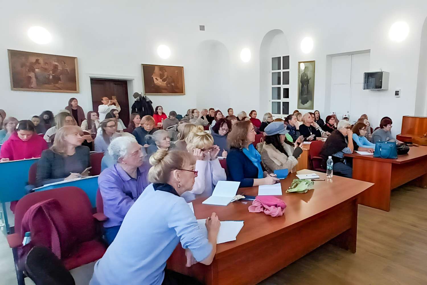 В Новоиерусалимском подворье города Казани продолжают работу Свято-Елисаветинские медицинские курсы