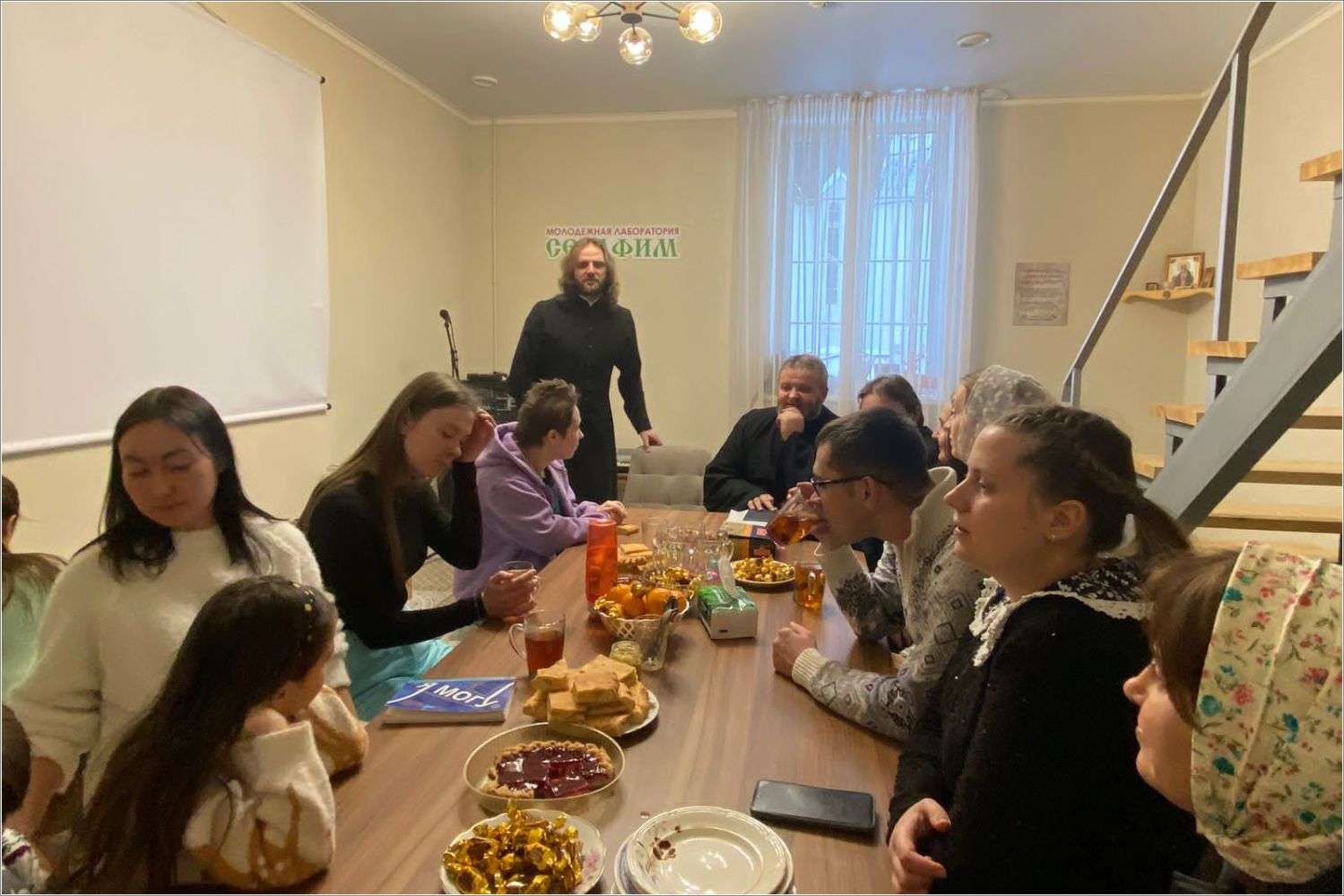 В Серафимовском храме в Набережных Челнах прошла встреча, посвящённая развитию молодёжного служения в Закамском благочинии