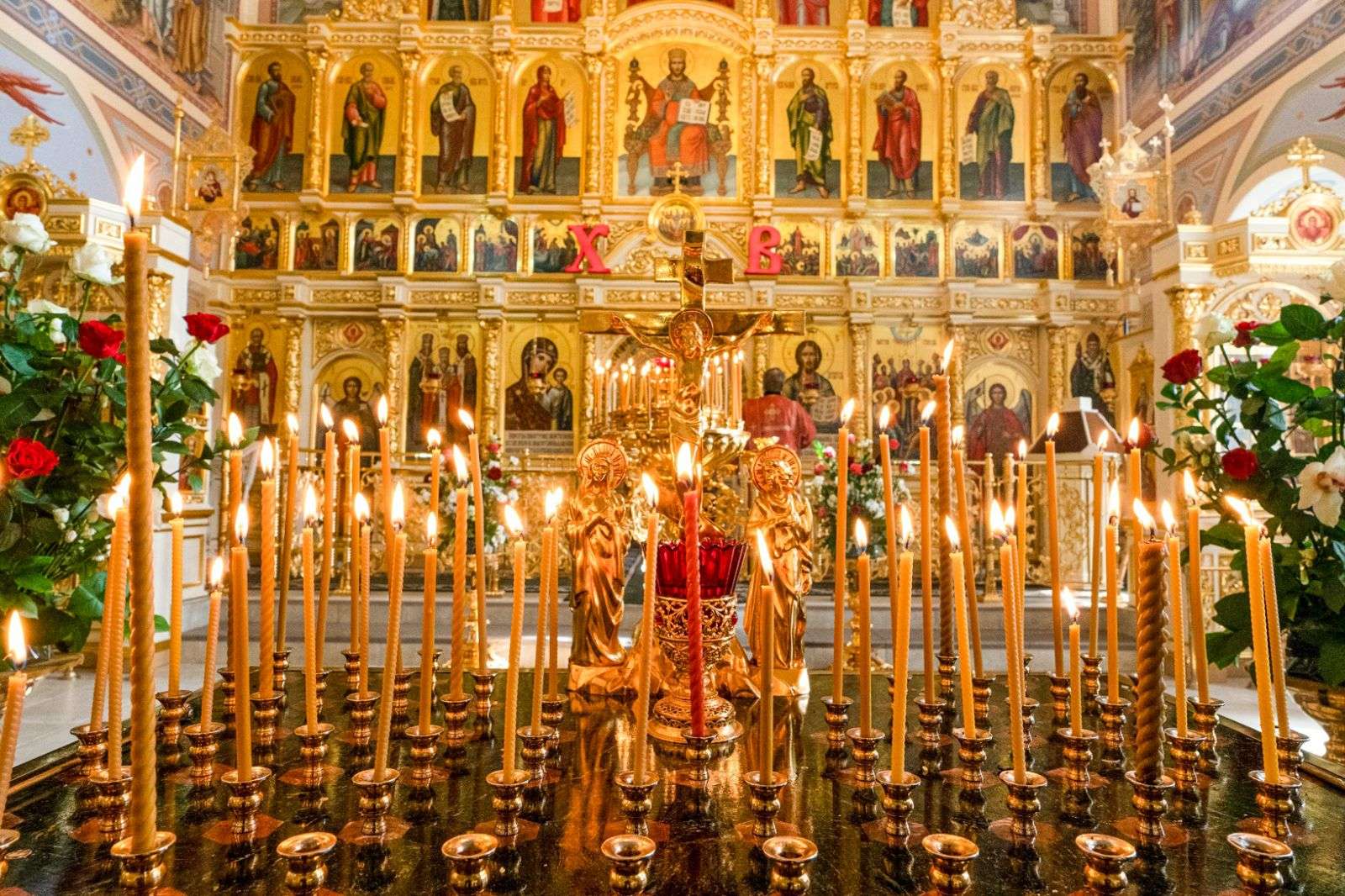 В день Радоницы в храмах Татарстанской митрополии пройдут заупокойные богослужения